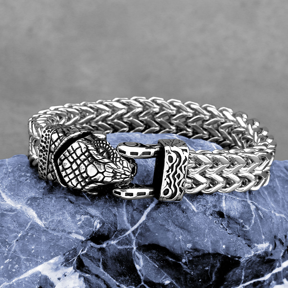 New Design Viking Snake Head M - Street Fashion Culture incelemesi ve fiyatı