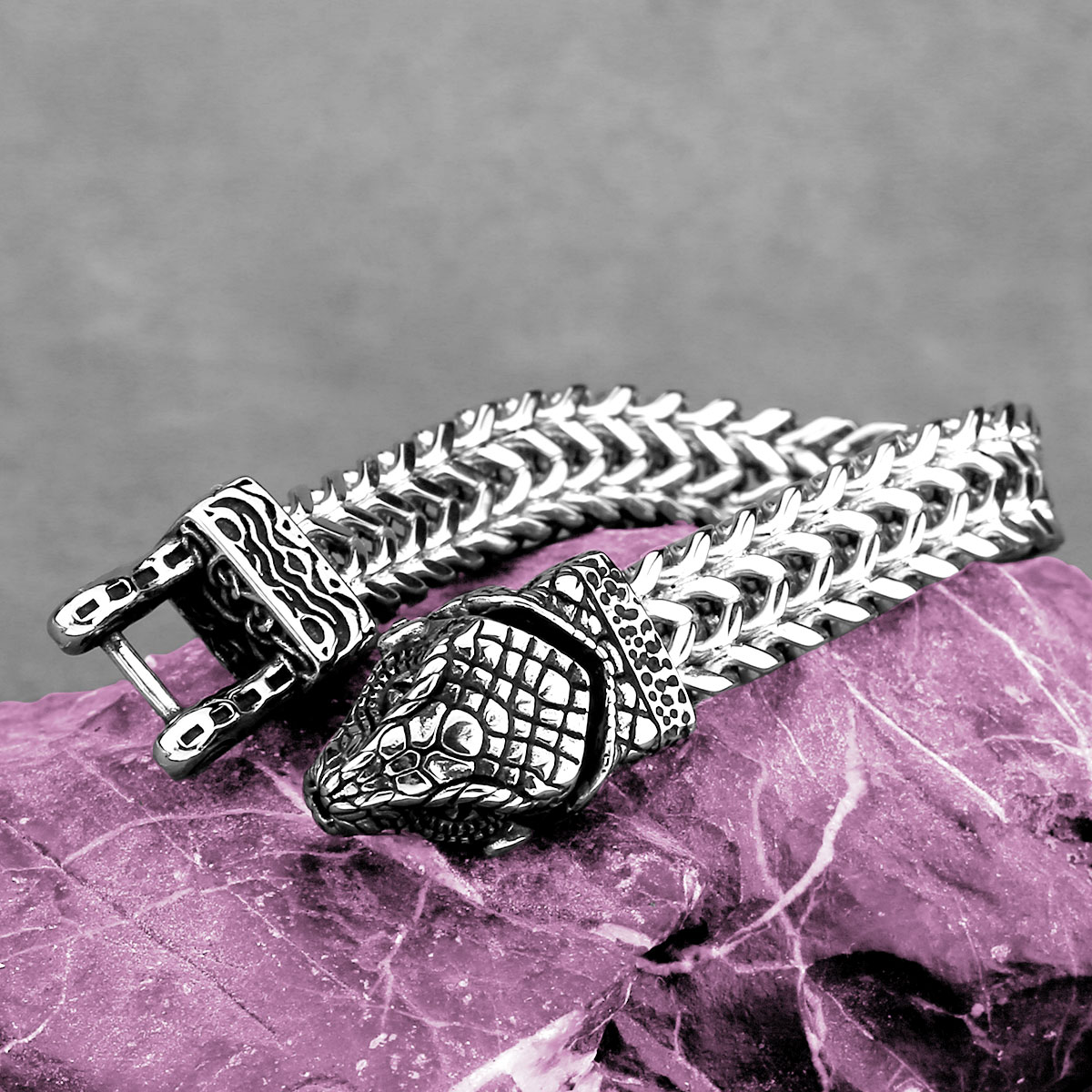 New Design Viking Snake Head M - Street Fashion Culture incelemesi ve fiyatı