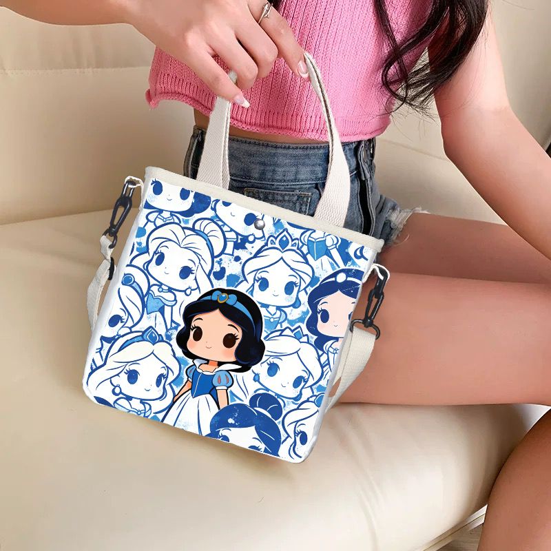 Cartoon snow white Characters  - Tote Bag Canvas Print incelemesi ve fiyatı
