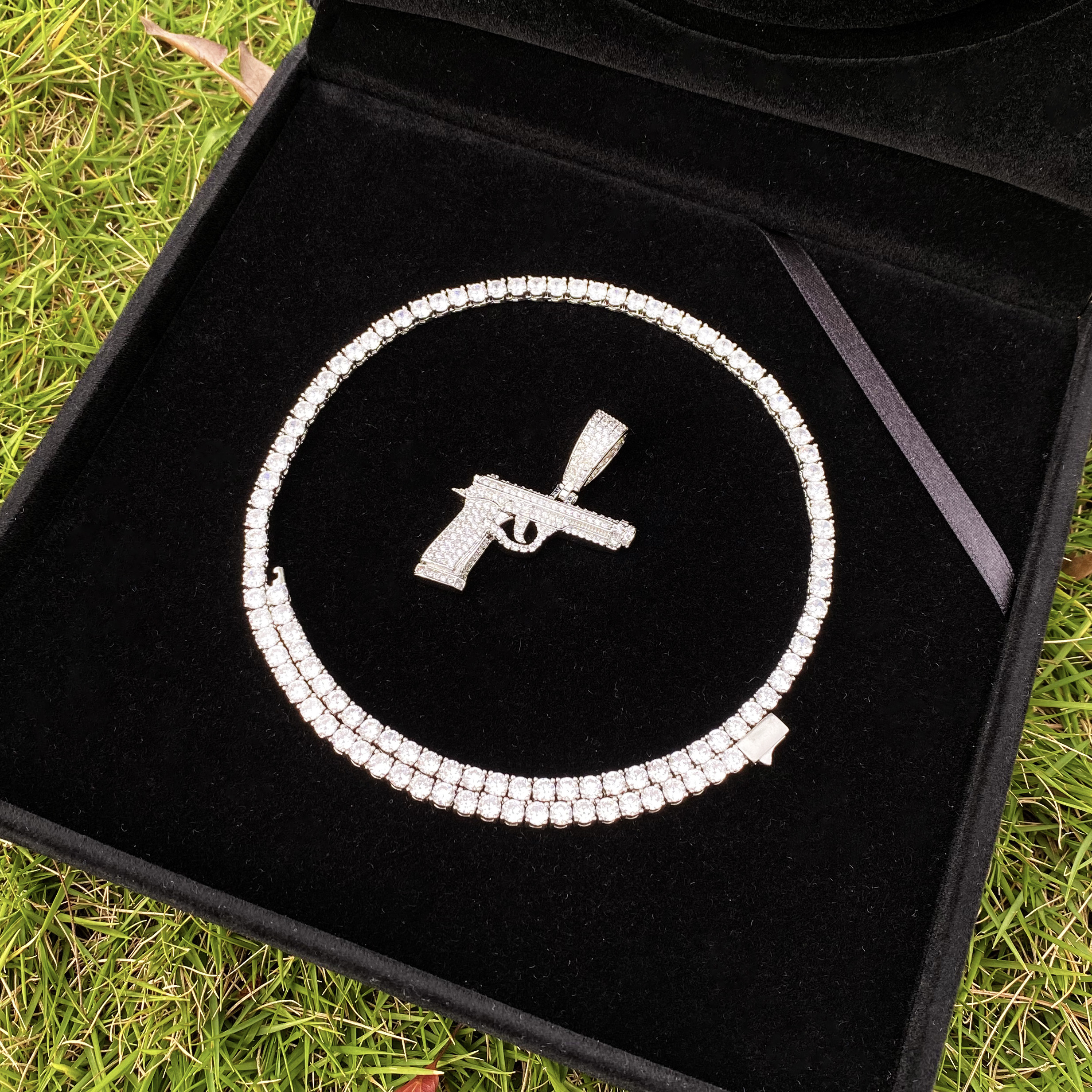 Aokaishen Iced Out Gun Necklac - Street Fashion Culture incelemesi ve fiyatı